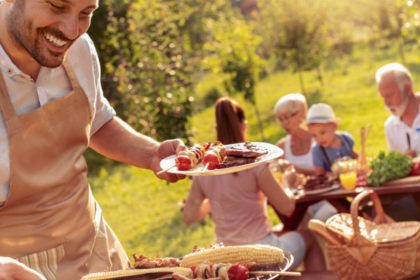 休日にみんなで “おいしいアウトドア” しよう!