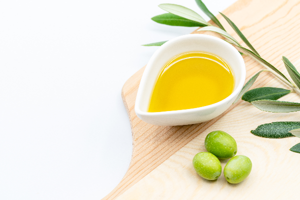 父の日-スペイン産オリーブオイルで美味しい時間をプレゼント