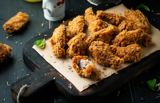 手羽先の黄身揚げ